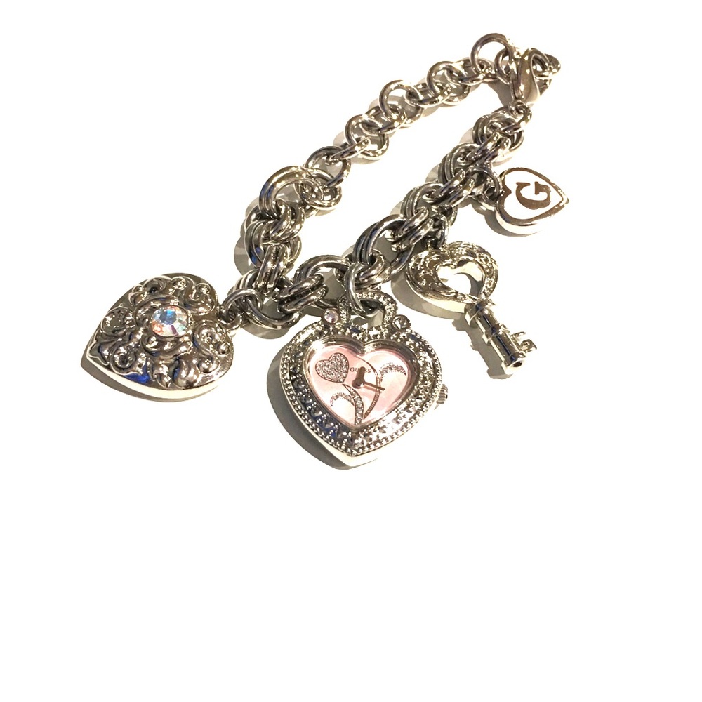 Never been worn Guess bracelet